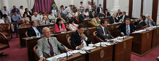 Senado frenó la regulación de agroquímicos
