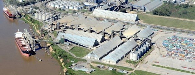 Continúan paralizados los puertos del Gran Rosario