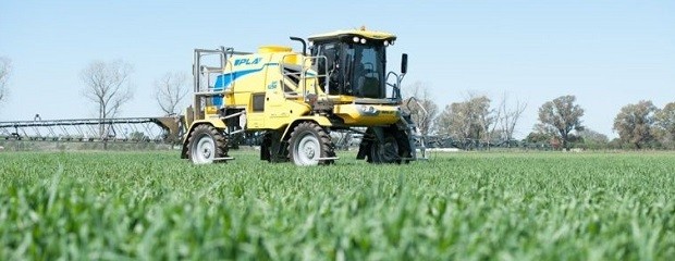 Capacitan a agrónomos sobre el uso correcto de agroquímicos 