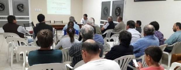 Ley Ovina y Caprina, ejes de una charla en María Grande 