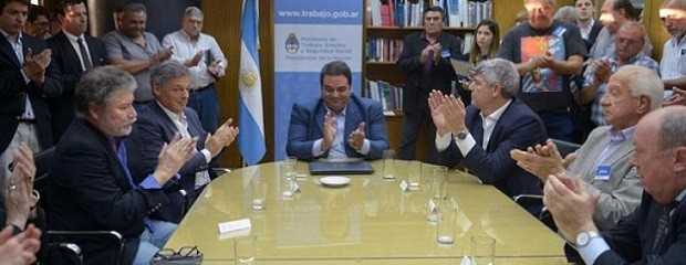 Acuerdo del sector lácteo para mejorar producción y empleo