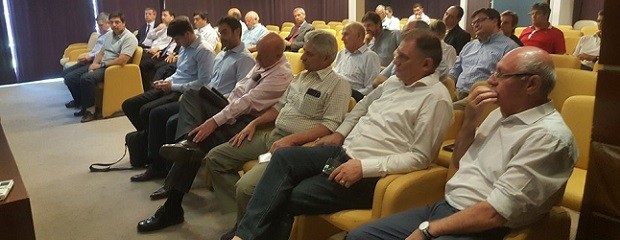 La Bolsa de Cereales de Entre Ríos se reunió con los bancos