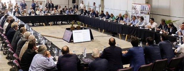 Se presentó la Mesa de Maquinaria Agrícola