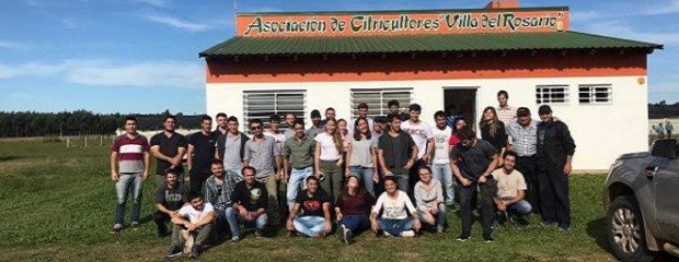 Estudiantes visitaron quintas y viveros de Villa del Rosario