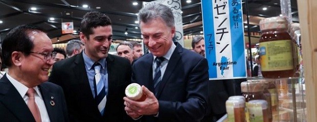 Macri en Japón: Reunión con ministro y visita al súper