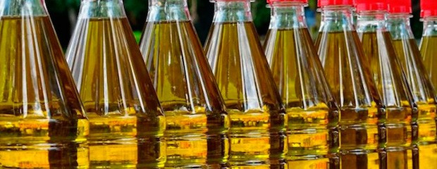 Prohíben la venta de dos aceites de oliva