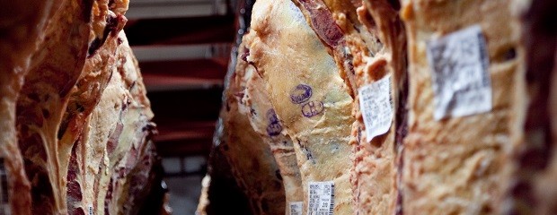 China reducirá la importación de carne vacuna