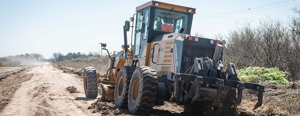 Continúan las mejoras en caminos productivos de la provincia